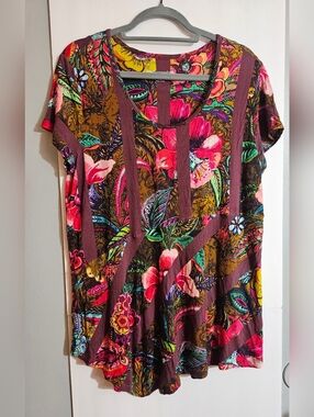 Soft Surroundings Floral Tunit Top Short Sleeves Striped Women's Top